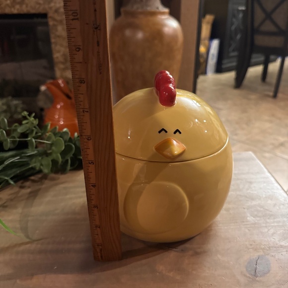 Penny, A Rare Ceramic Chicken/Hen Cookie Jar Canister w/Lid. - Picture 4 of 5